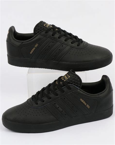 adidas shoes all black leather.